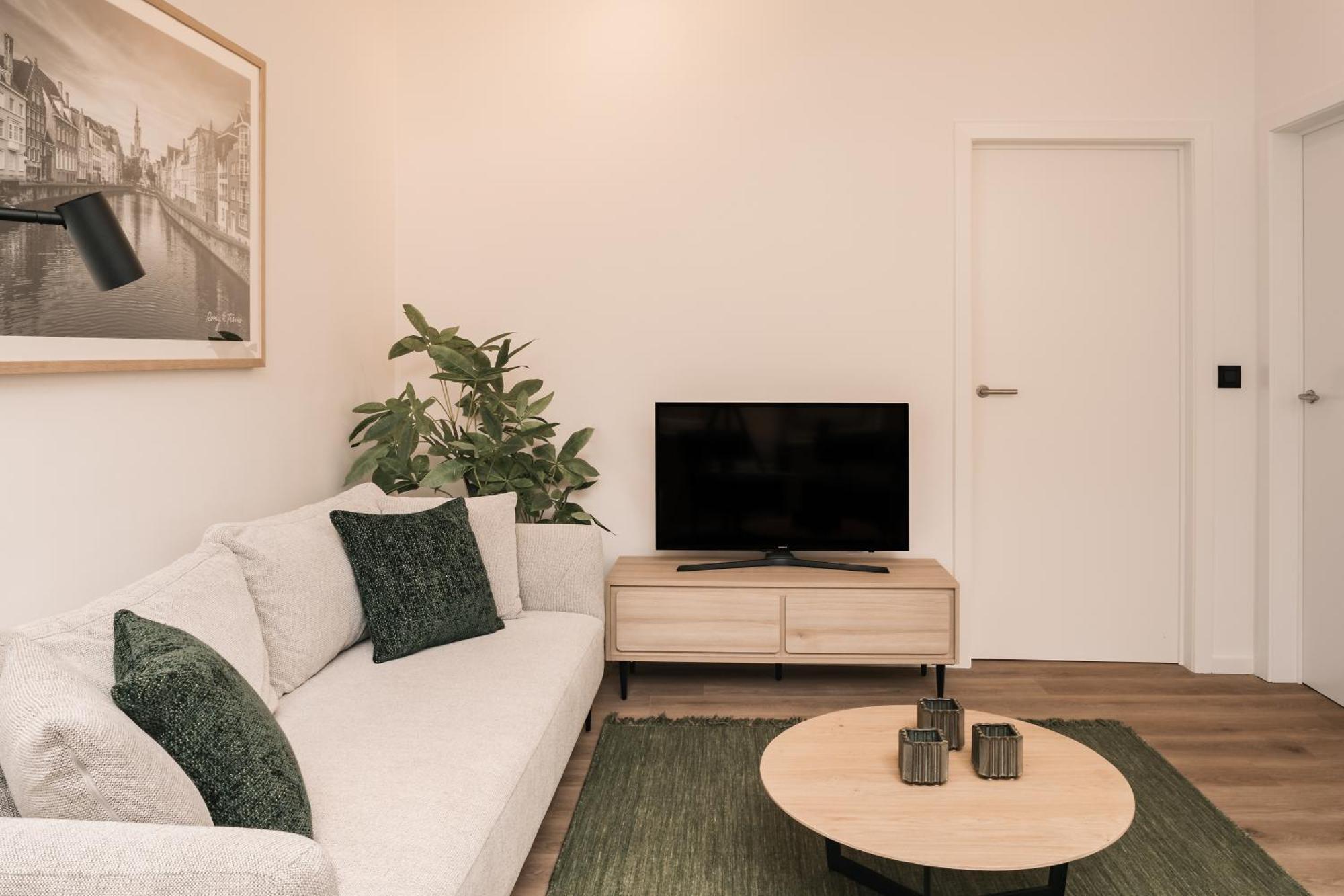 Apartamento Highest Five By Romy&Travis Brujas Exterior foto