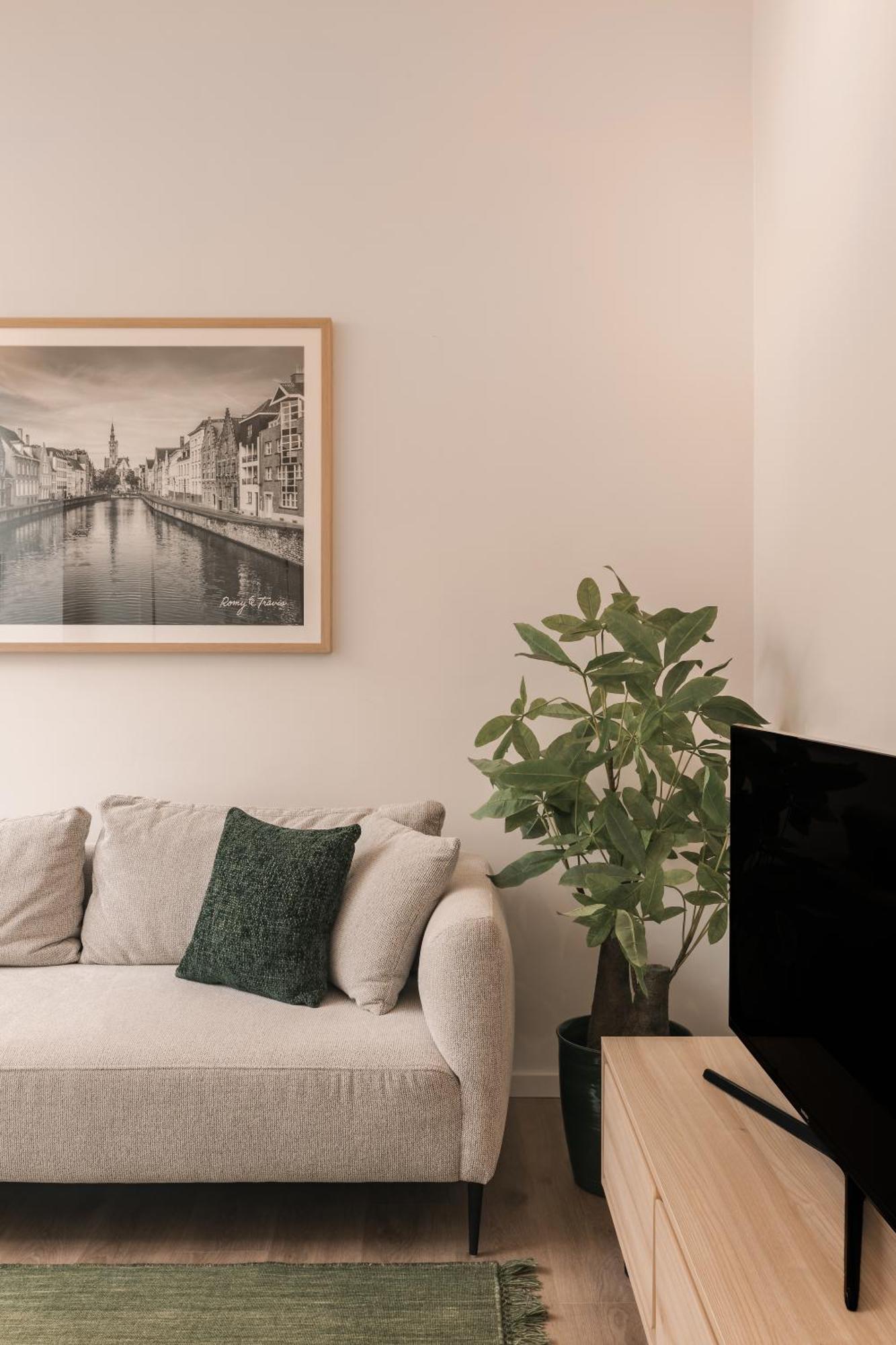 Apartamento Highest Five By Romy&Travis Brujas Exterior foto