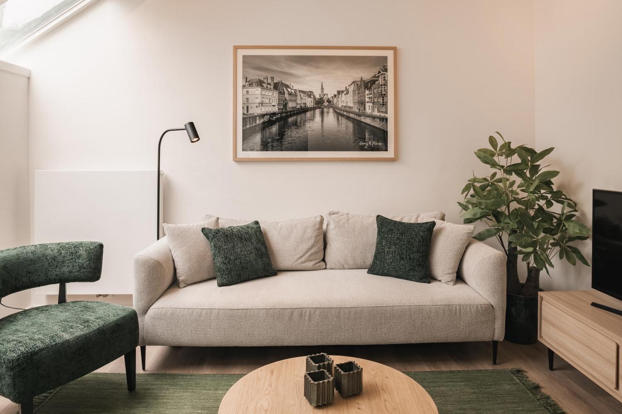 Apartamento Highest Five By Romy&Travis Brujas Exterior foto