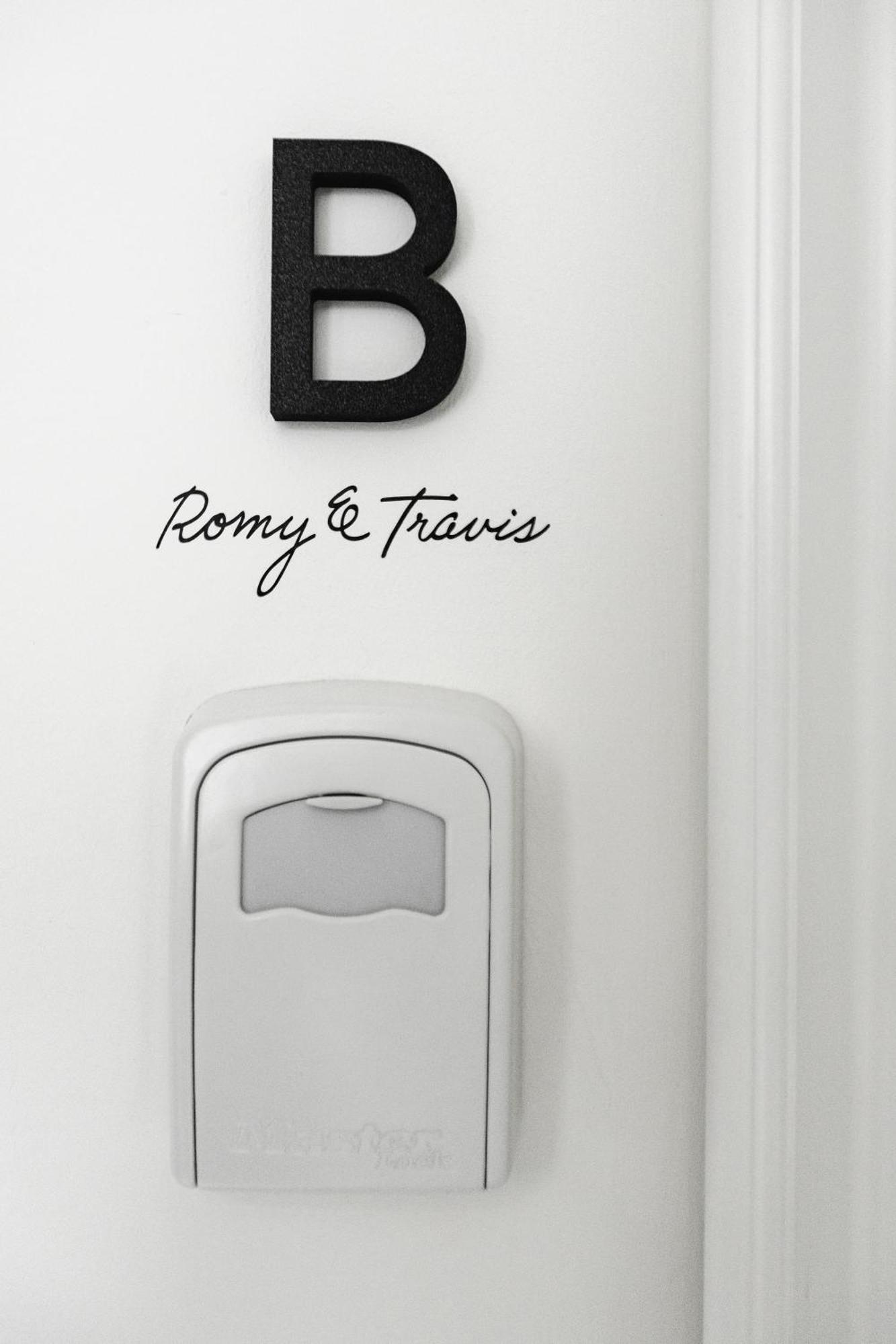 Apartamento Highest Five By Romy&Travis Brujas Exterior foto