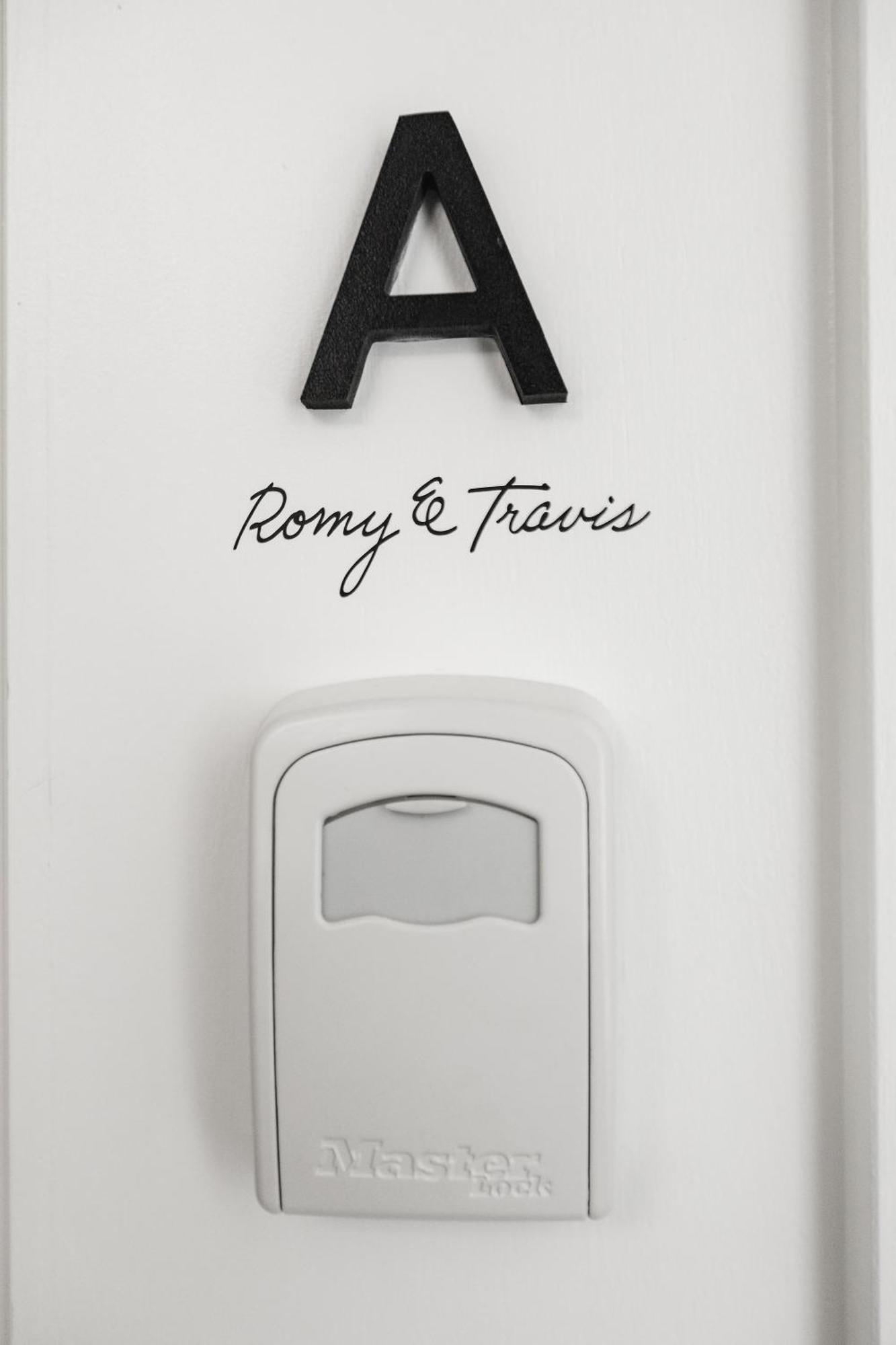 Apartamento Highest Five By Romy&Travis Brujas Exterior foto